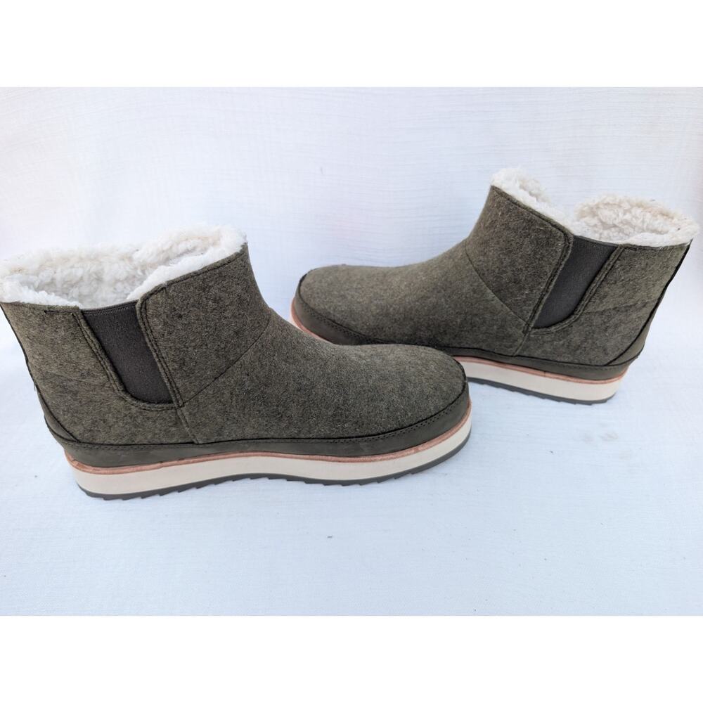 Merrell Women's Juno Pull on Snow Boot Olive Size 9 Cozy Cabincore J003822
